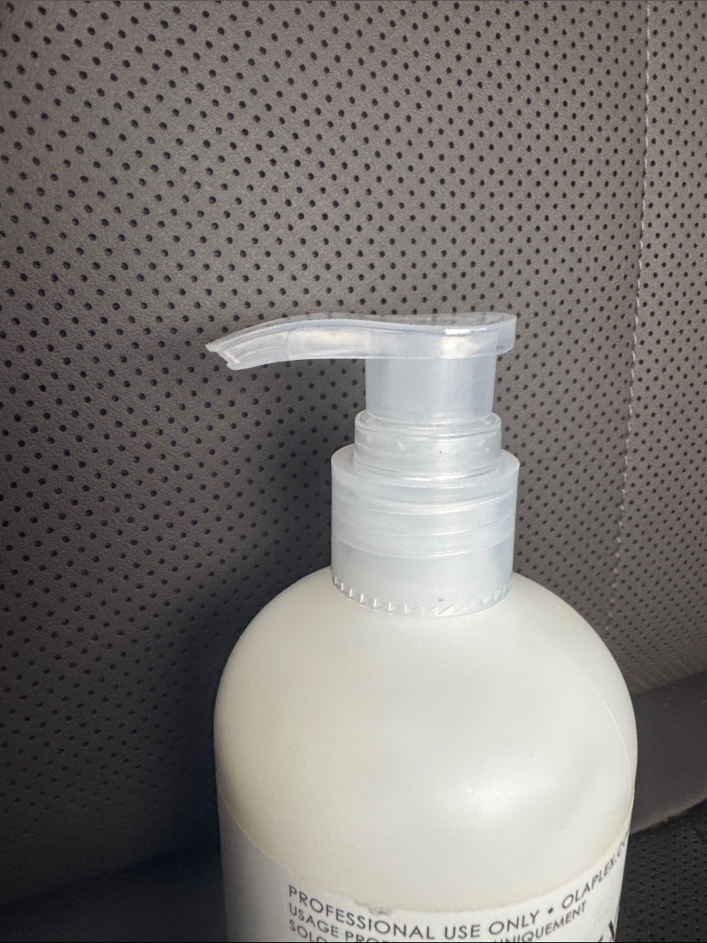 OLAPLEX 4-IN-1 Moisture Mask White Pump Bottle brand new - Picture 2 of 3